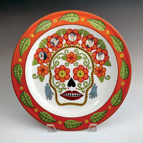 14 A fired skull platter with Frida Kahlo custom decals from Forage Studios/Mariko Paterson (www.foragestudios.com).