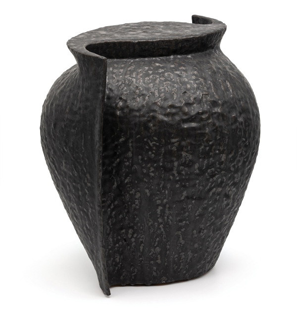 4 ChengOu Yu’s Double Take #3, 18 in. (46 cm) in height, handbuilt stoneware, glaze, fired multiple times to cone 6, 2021.