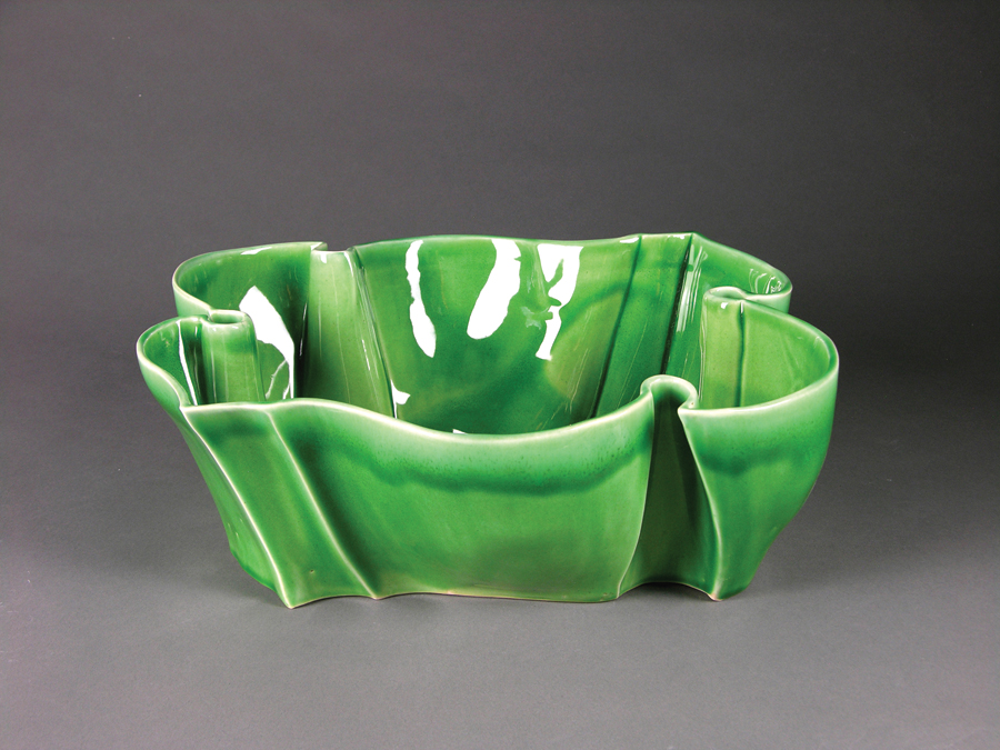 2 A finished piece by Andrew Martin made using the same mold. Templates, models, and moldmaking are integral parts of Martin’s creative process, which he shares with others through both traditional and online workshops and courses.