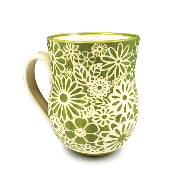 4 Mandy Henebry’s mug, 5 in. (13 cm) in height, ceramic, fired in oxidation, 2021. 1–4 Photos: Ann Marie Cooper.