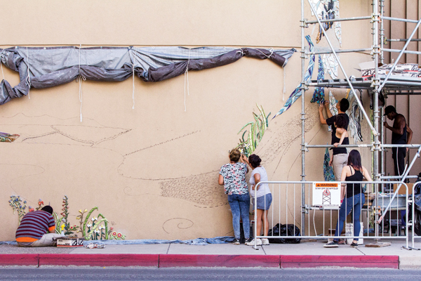 4 Installation process for Giver of Water, Essence of Life, 2015. 