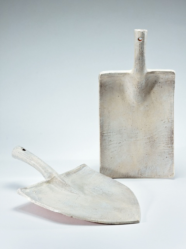 1 Joe Pintz’ untitled, earthenware, terra sigillata, 2016. 