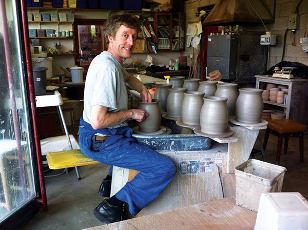5 Lee Cartledge (the author) throwing utensil jars in the 2000s. 