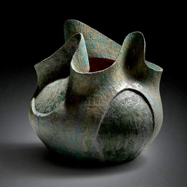 1 Robert Bruch’s blue vase, 11 in. (28 cm) in height, handbuilt stoneware, 2021.