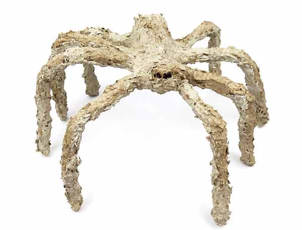 1 Tori Lane’s Spider, 14 in. (36 cm) in width, paper clay, beads, 2022. Photo: Marissa Long. 