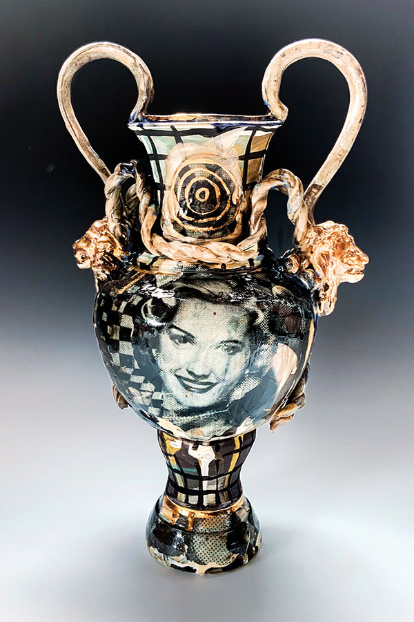 2 Meghan Tranauskas’ Perseus, then Cassiopeia, 16½ in. (42 cm) in height, stoneware, fired to cone 6 in an electric kiln. 