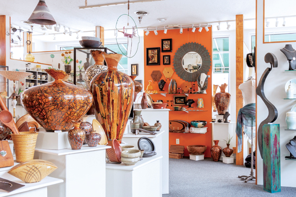 1 Gallery view inside Troika Contemporary Craft Gallery, 2021.