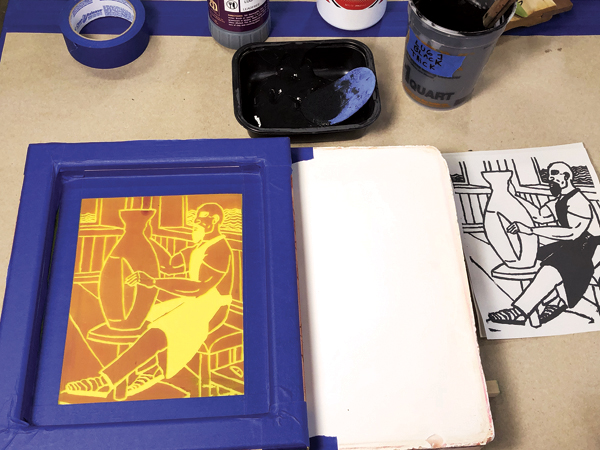 9 This screen can be directly printed onto a plaster bat, allowing you to create a monoprint.