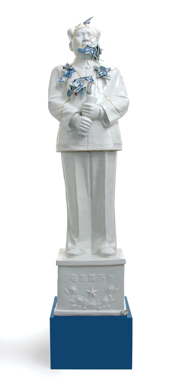 1 Cultural revolution repudiated, 6 ft. (1.8 m) in height, 20th-century Chinese porcelain, 18th- and 19th-century Chinese porcelain fragments, mixed media. Photo: Tim Higgins.