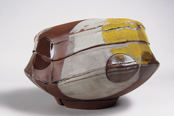 22 Breana Ferreira’s Box, 8 in. (20 cm) in length, stoneware, fired to cone 5 in an electric kiln. 