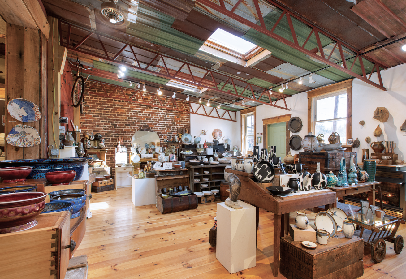 1 In Tandem Gallery interior, with a view of the back room. Photo: Colby Rabon.