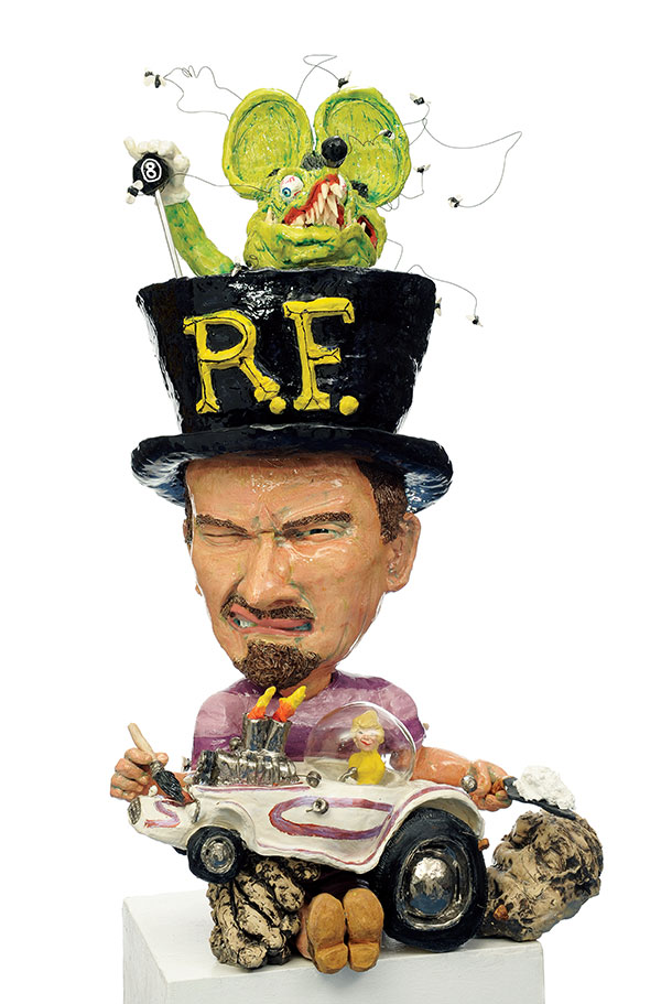 1 Big Daddy (Portrait of Ed “Big Daddy” Roth), 4 ft. (1.2 m) in height, ceramic, hand-blown glass, wire, 2010. Photo: Izzy Schwartz. Courtesy of the Crocker Art Museum, Sacramento, California. 