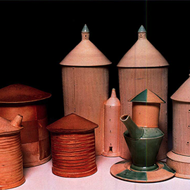 Centering: Clay and the Midwest by Elaine Levin