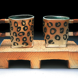 Pottery Unplugged: The Handbuilt Pottery of D. Hayne Bayless by Scott Ruescher