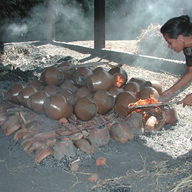 Indonesia's Sasak Potters by Marysia H. Galbraith monthly methods: Firing Pots on the Island of Lombok