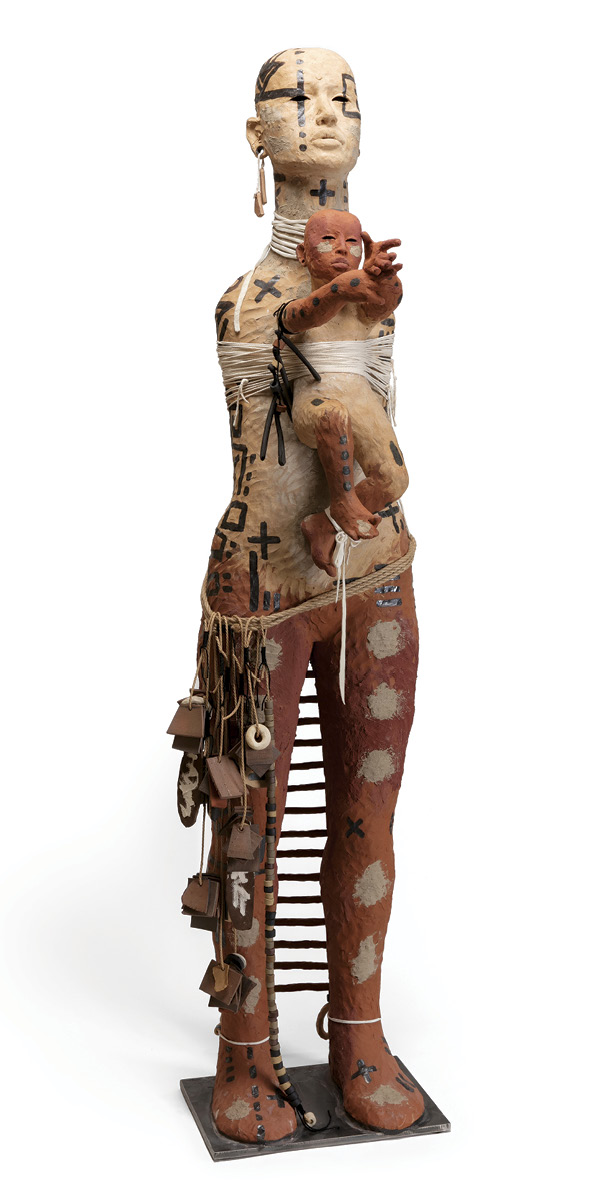 1 Rose B. Simpson’s Two Selves, 6 ft. 1 in. (1.9 m) in height, ceramic, steel, grout, twine, and hide, 2023. Copyright Rose B. Simpson. Courtesy of the artist, Jessica Silverman, and Jack Shainman Gallery. Photo: Addison Doty.