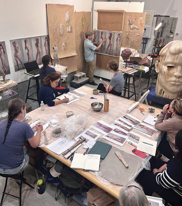 2 James Xavier Barbour leading an anatomy class at the Center for the Study of Figurative Ceramics.