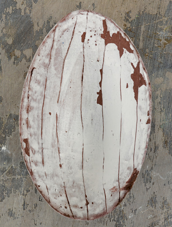 5 A flaking white terra sigillata surface that has been sanded to remove any loose terra sigillata.
