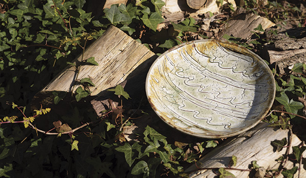 6 Dish, 11¾ in. (30 cm) in width, peat clay, ash glaze with river iron.