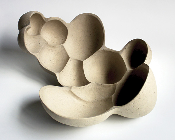 8 Silk 1218, 17½ in. (45 cm) in length, locally sourced Minnesota clay and porcelaneous clay, fired in oxidation to cone 6, 2020.