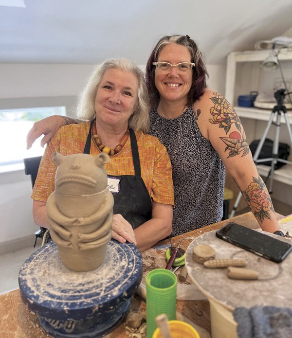 4 Alison Palmer (left) and Jen Allen (right) at one of Allen’s wonderful workshops at the studio.