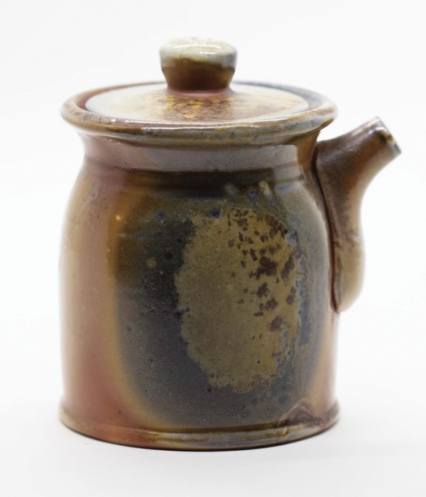 2 Augusta Smith’s sauce pourer, 4 in. (10 cm) in height, Babu porcelain, Randy Johnston’s Bisque Flash, soda fired to cone 11.