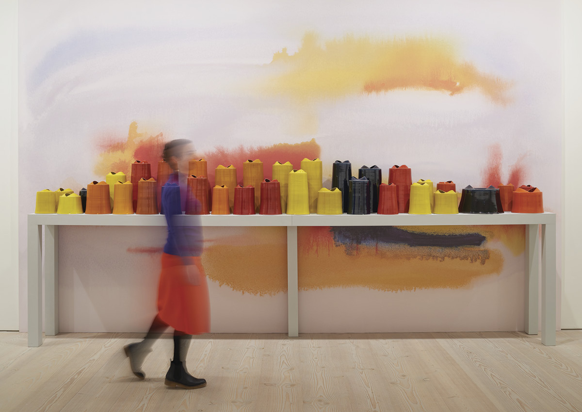9 A Day, 16½ feet (5 m) wide, thrown porcelain, fired to 2336°F (1280°C). Photo: Jonathan Bassett.
