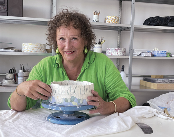 2 Maria ten Kortenaar in the studio.