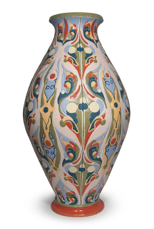 4 Norah Amstutz’s Untitled, 17 in. (43.1 cm) in height, wheel-thrown and carved porcelain, underglaze.