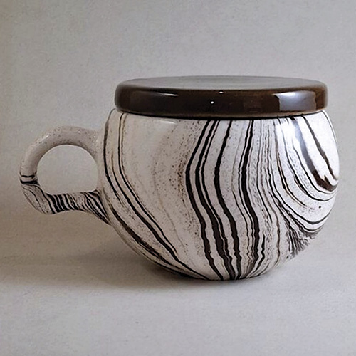 Clay Culture: Liquid-Based Marbling by Helen Widman article thumbnail