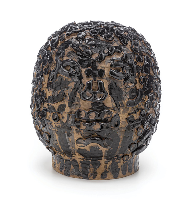 2 Ebitenyefa Baralaye’s Margaret, 14 in. (36 cm) in height, stoneware, glaze, 2022.