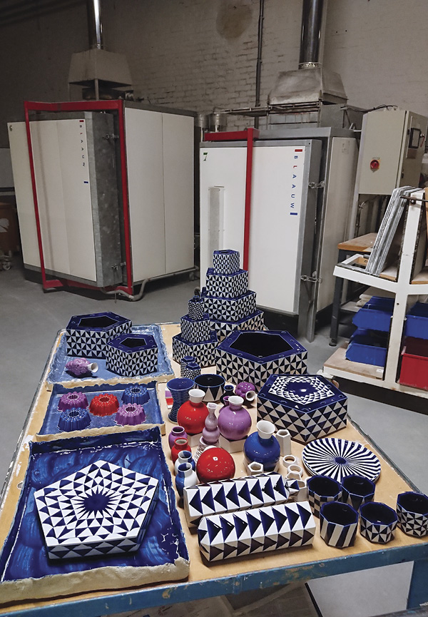 16 Ridderikhoff’s fired ceramics, unloaded from one of the big EKWC kilns, 2019.