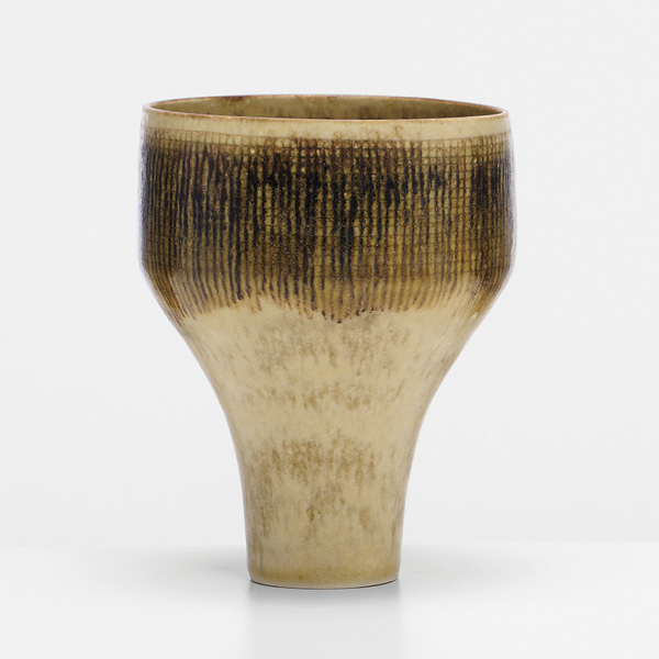 1 Lucie Rie’s Small Vase, 6¼ in. (15.5 cm) in height, porcelain.