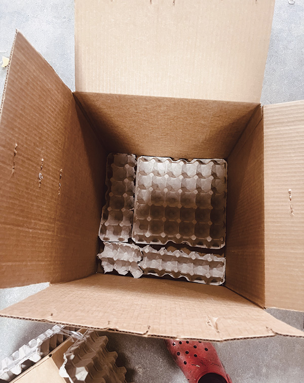 5 Use corrugated filler flats to provide cushioning on the bottom of the exterior box.