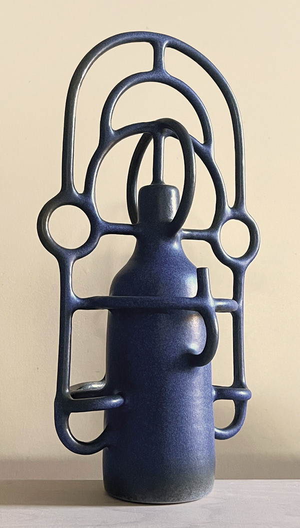 2 Aniana Heras' Hadar, 17¾ in. (45 cm) in height, white stoneware, glaze, fired in oxidation to 2228°F (1220°C), 2024.