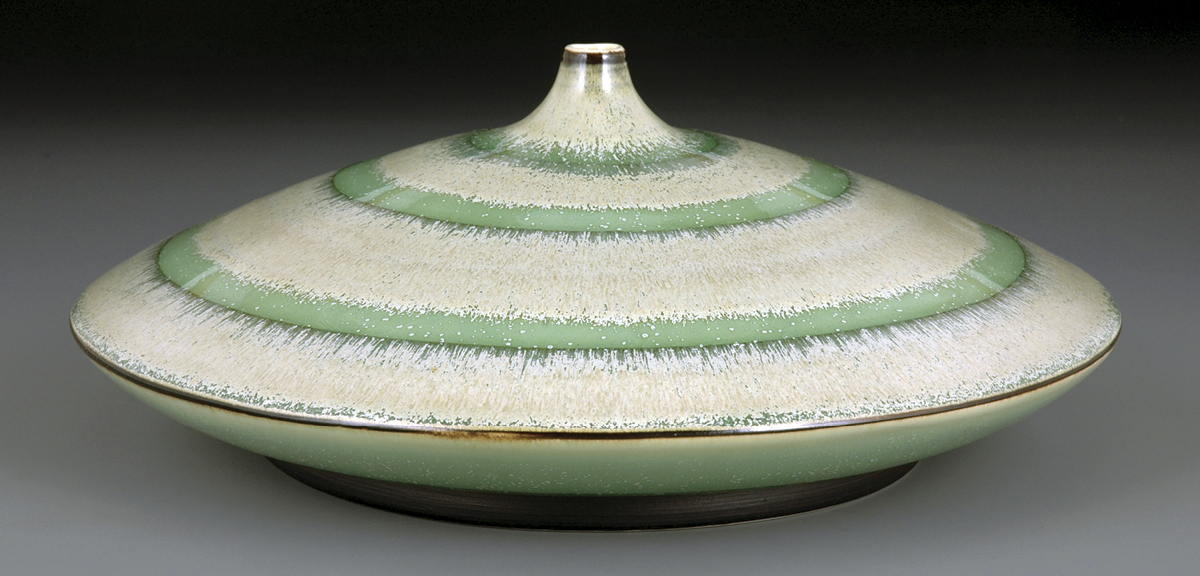 1 Bottle, 10 in. (25 cm) in diameter, porcelain, 2017.