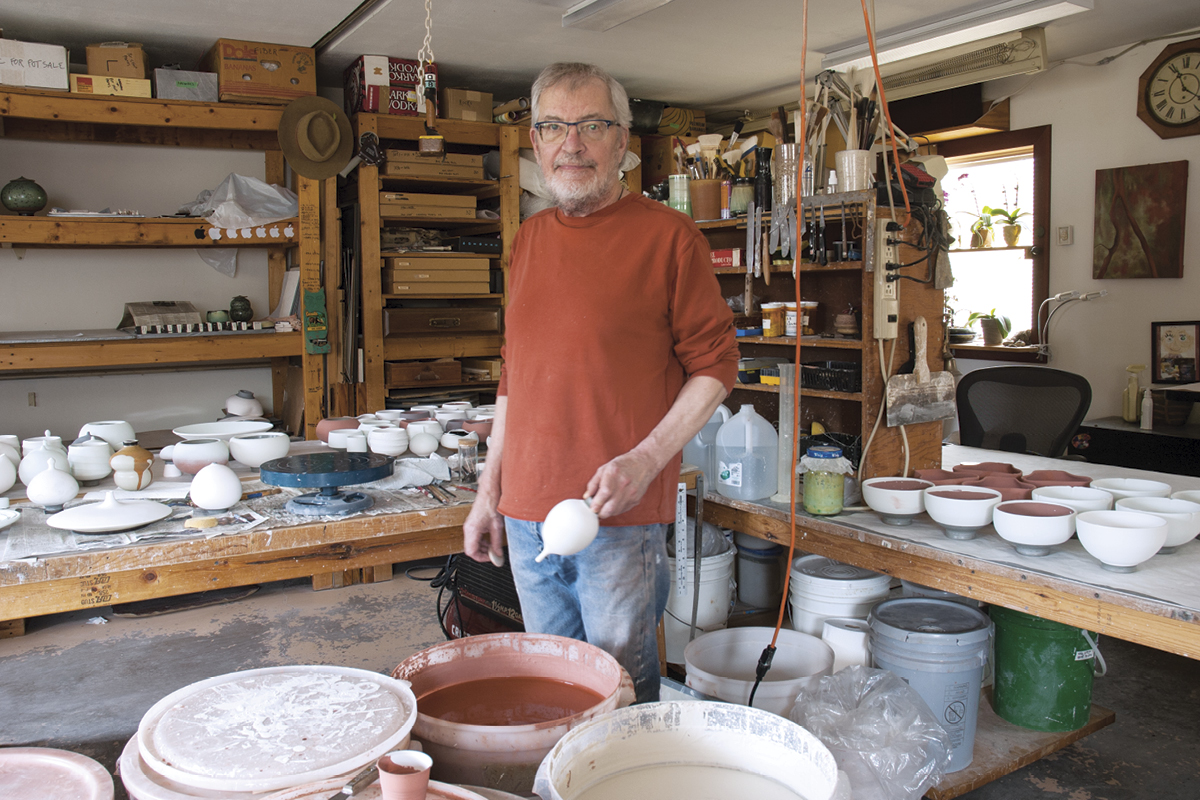 2 Charlie Olson in his studio, 2022.