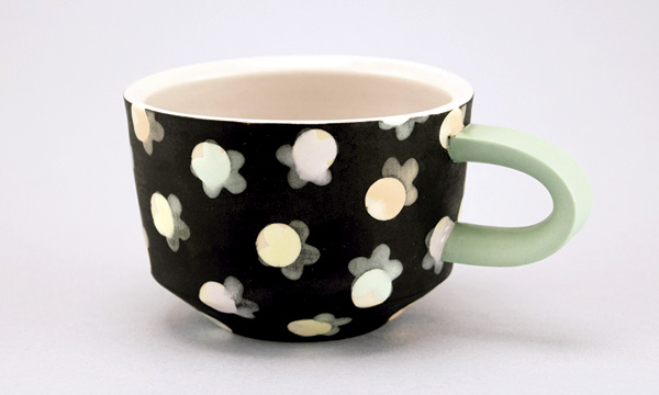 4 Mug with extruded handle, porcelain, 5 in. (12.7 cm) in length, 2024.