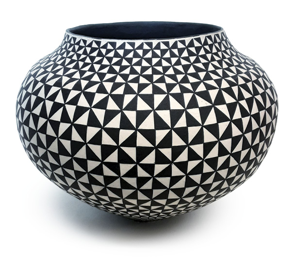 1 Ant and Di Edmonds of Tydd Pottery’s Medium Triangles Vessel, 7 in. (18cm) in height, coil-built porcelain, hand decorated.
