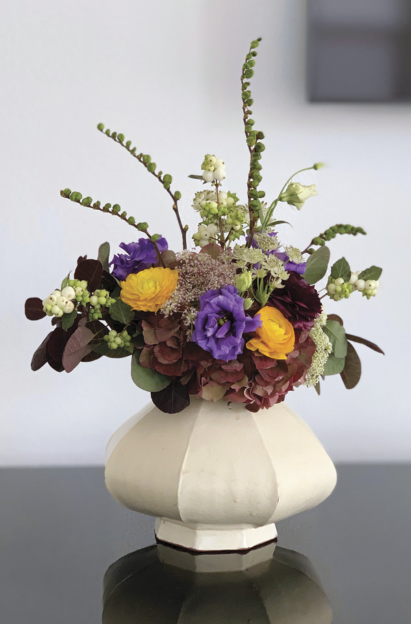 13 Mark Pharis’ vessel (2022) with flowers from Sage Blooms.