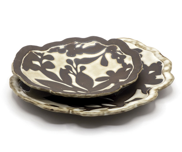16 Shalya Marsh’s Rimed Plates (Salad and Dinner), to 10 in. (25.4 cm) in diameter, Standard Clay Company’s 266 Umbria Clay, fired in oxidation to cone 6, 2024.