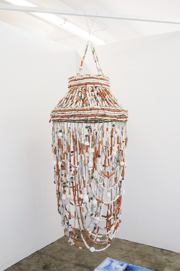 9 Brittany Mojo and Christopher Miller’s Seashell Crazytown, 6 ft. (1.8 m) in height, mid- to high-fired ceramics, once fired in both electric and gas kilns, mixed-media installation. AB Projects, Los Angeles, California, 2019. Photo: Jacqueline Li.
