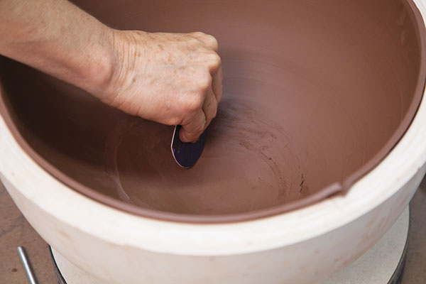 8 Repeat the compression, refining, and smoothing process after adding the bottom slab.