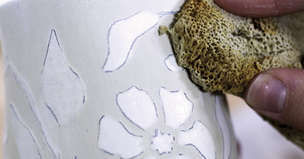 How to Add Depth and Detail to Your Pots with Water Etching