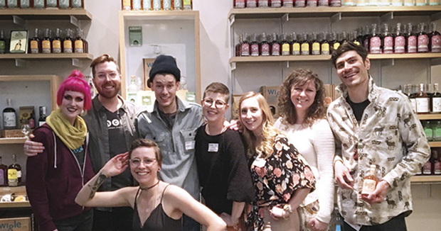 Helpful Tips for Planning a Pop-Up Sale