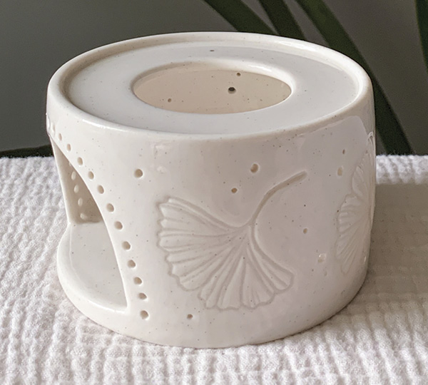 11 I dip the bisque-fired form in a simple clear glaze, but the possibilities are endless.