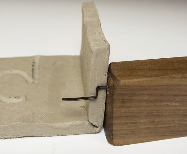 4 Use a stepped gallery cutter to create a gallery-style lid.