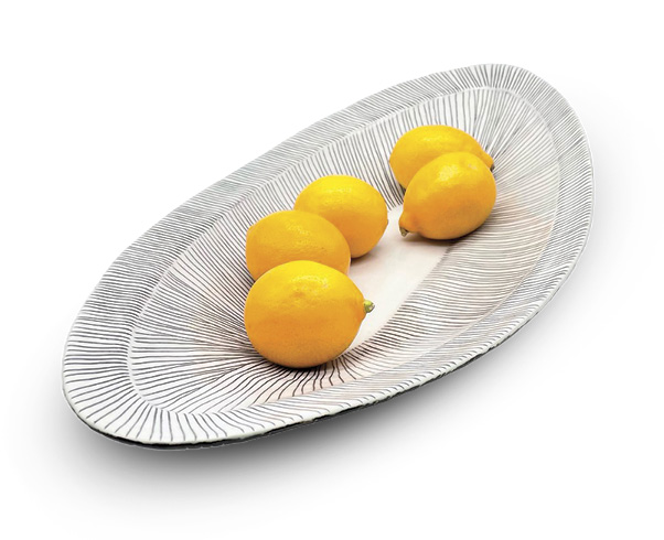 Liz Pechacek's finished oval platter.