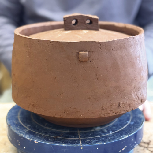 Handbuilt Lidded Jars by Michael Griffin article thumbnail