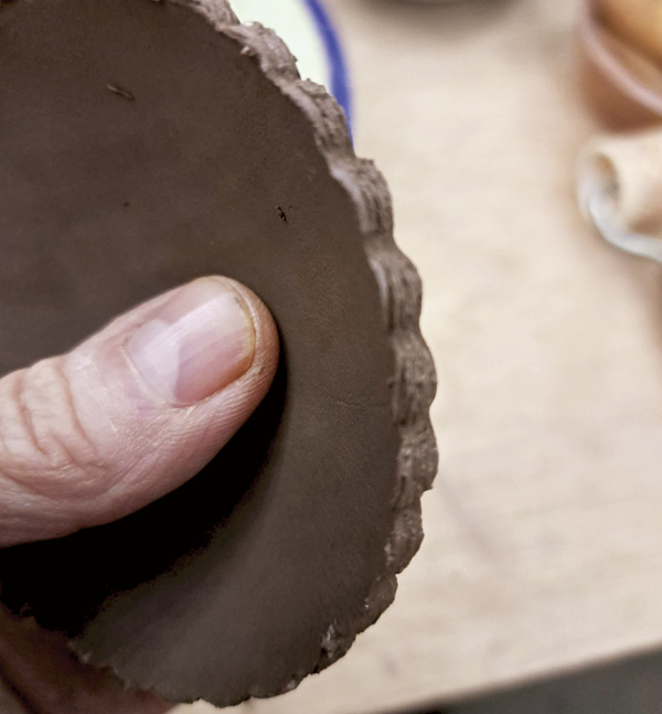 6 Only slip the outside edge of the dome to avoid the clay bits getting stuck.